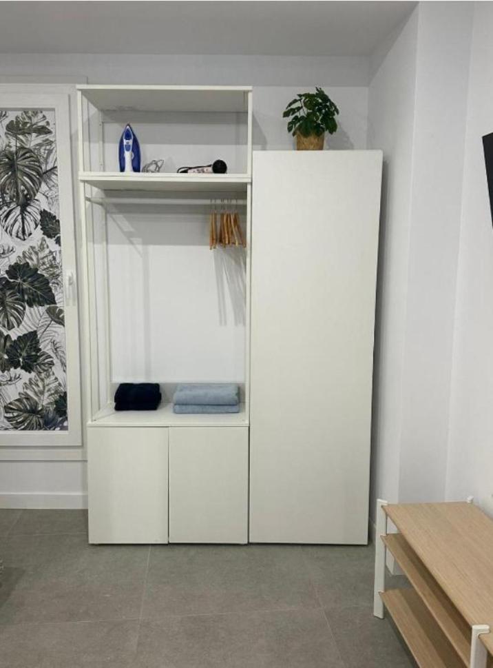 Appartement Estupendo Piso A 5 Min De La Estacion De Bus Y Tren Maria Zambrano à Málaga Extérieur photo