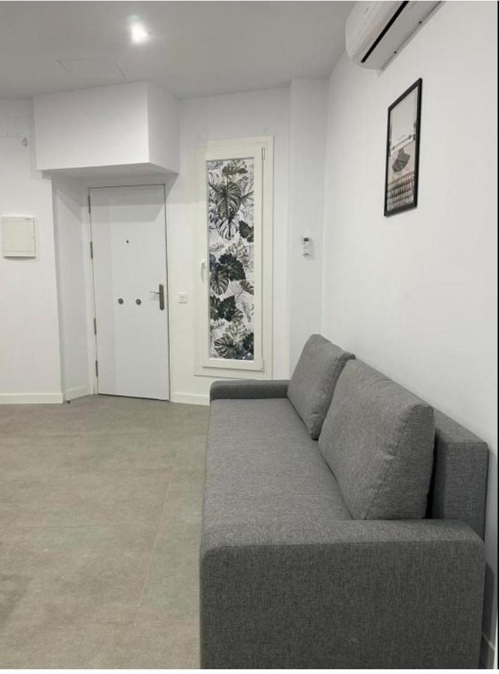 Appartement Estupendo Piso A 5 Min De La Estacion De Bus Y Tren Maria Zambrano à Málaga Extérieur photo