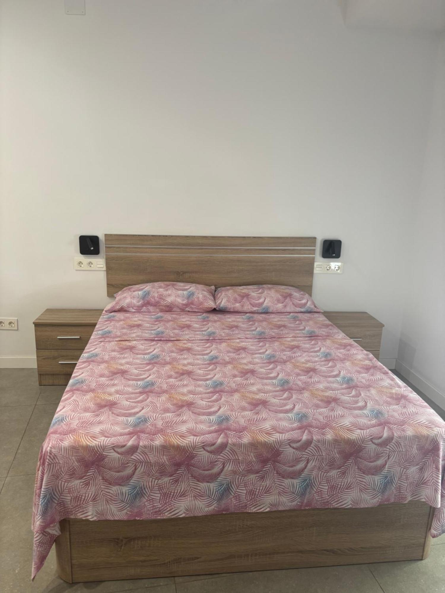 Appartement Estupendo Piso A 5 Min De La Estacion De Bus Y Tren Maria Zambrano à Málaga Extérieur photo